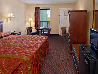 Super 8 By Wyndham Hattiesburg North Exterior photo